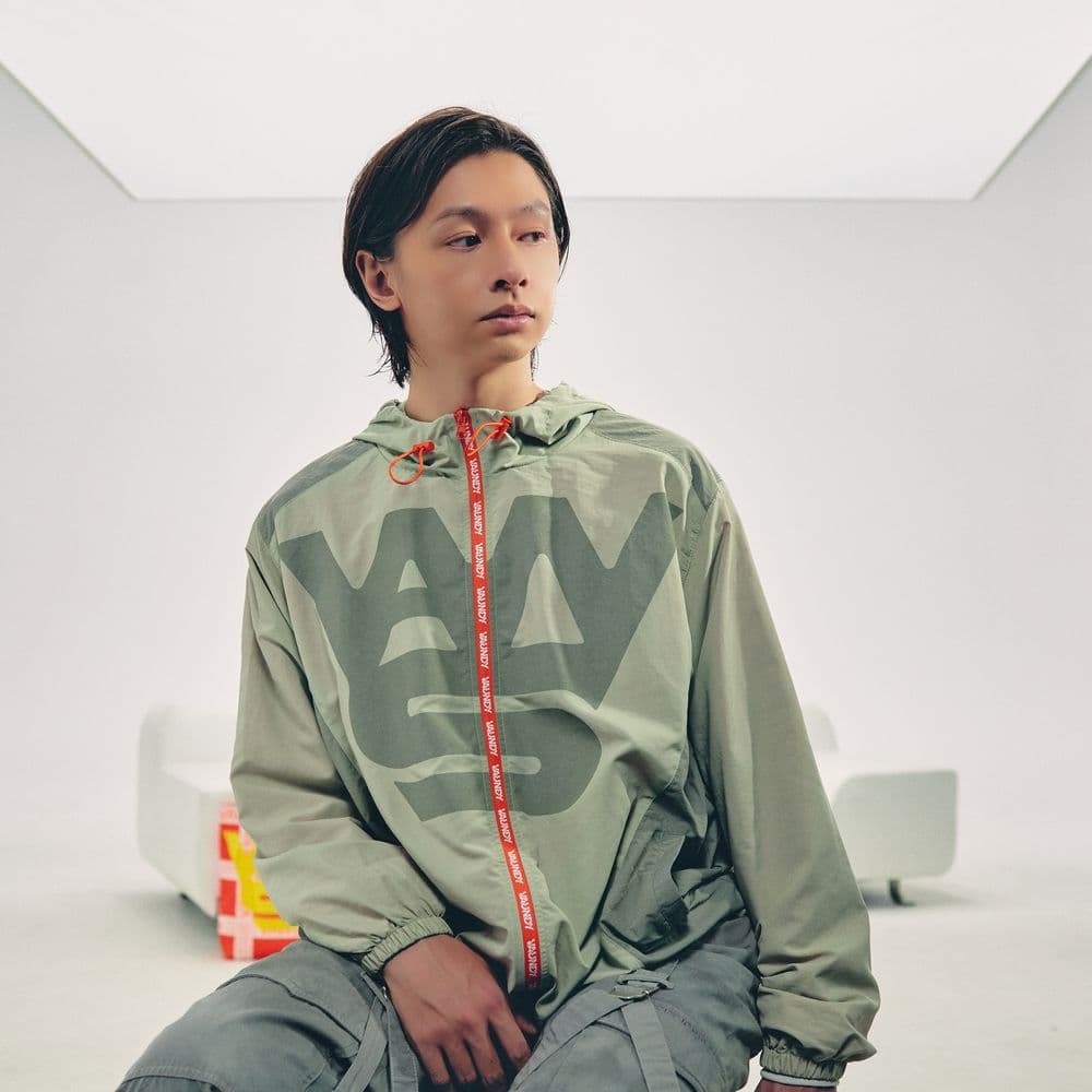 新品☆VAUNDY☆VAWS Logo Jumper