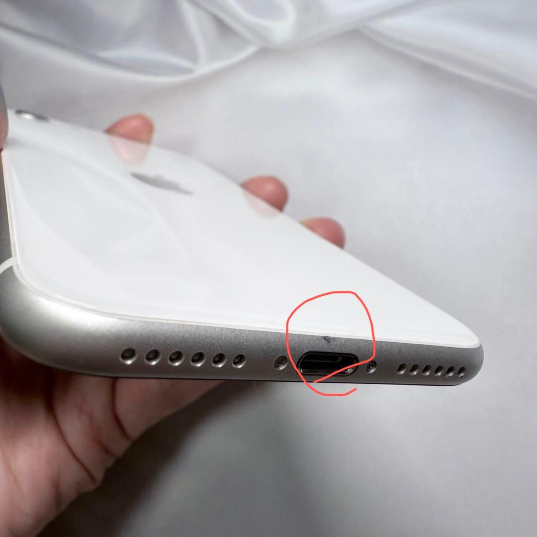 【専用】iPhoneSE2 傷あり 128GB