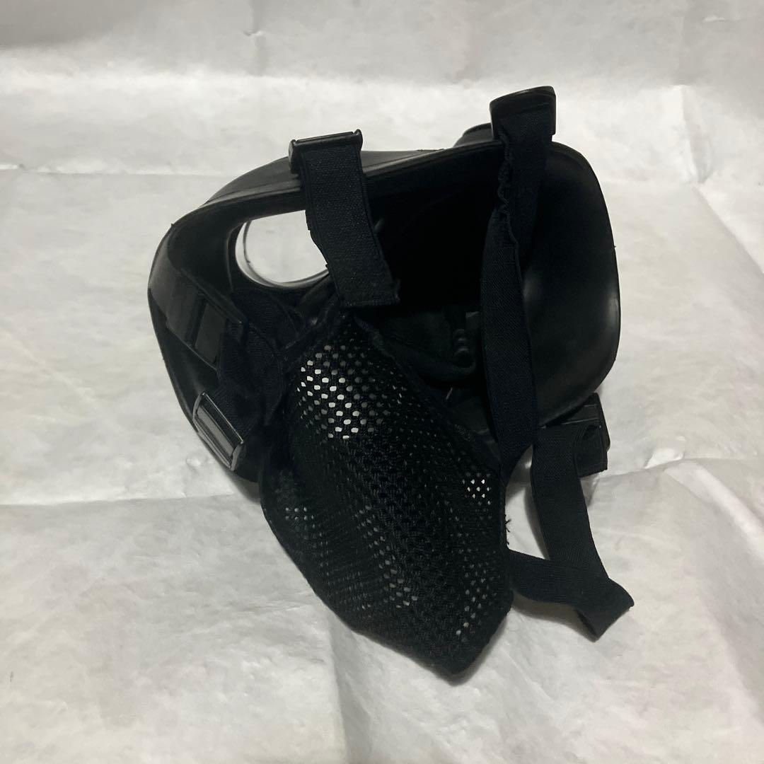 実物　AVON S10 ガスマスク 収納バッグ、吸収缶付