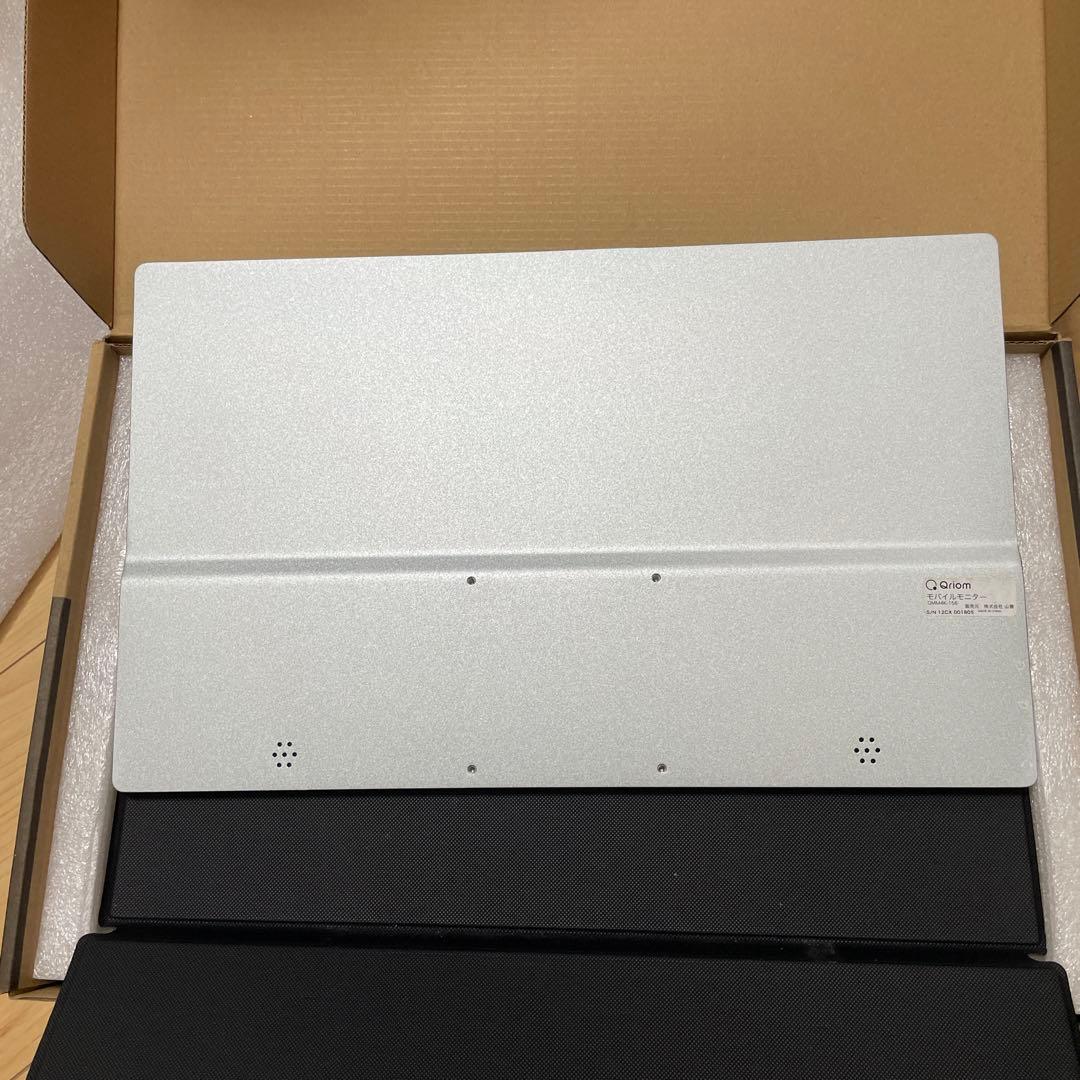 YAMAZEN 15.6インチ 4K モバイルモニター QMM4K-156