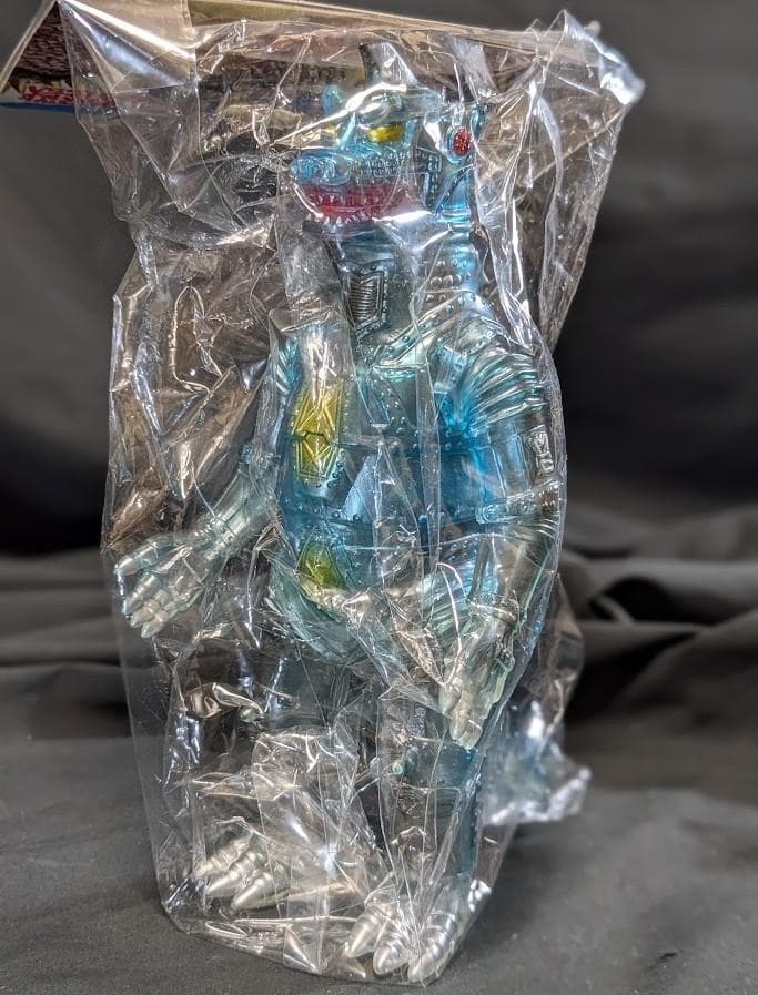 メカゴジラ「ゴジラ対メカゴジラ」（ブルマァク復刻）クリア成型ソフビフィギュア