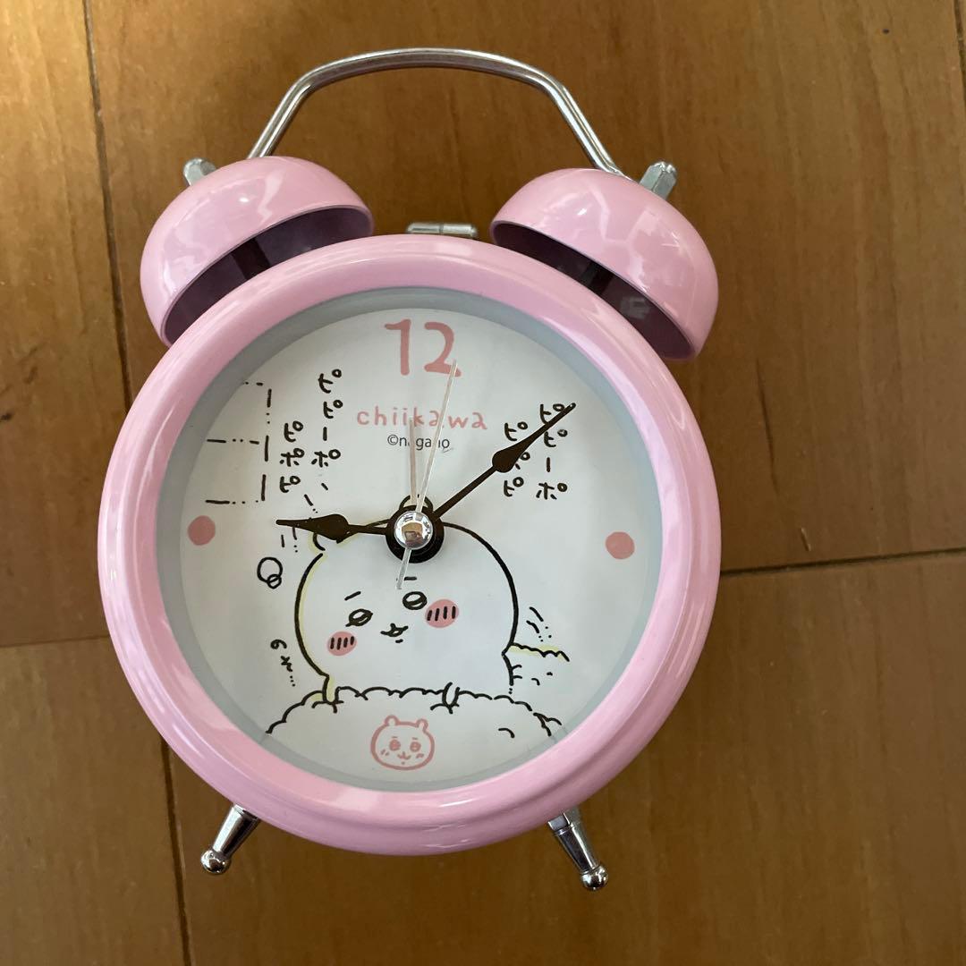 × ちいかわ　目覚まし時計　ピンク