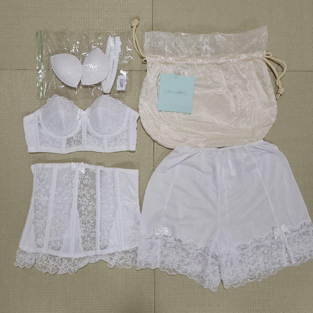 ブライダルインナーセット　セモア　C70　W64　M　パッド　巾着つき