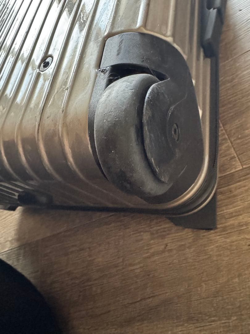 RIMOWA サルサ 33L 2輪 シャンパンゴールド 機内持ち込み