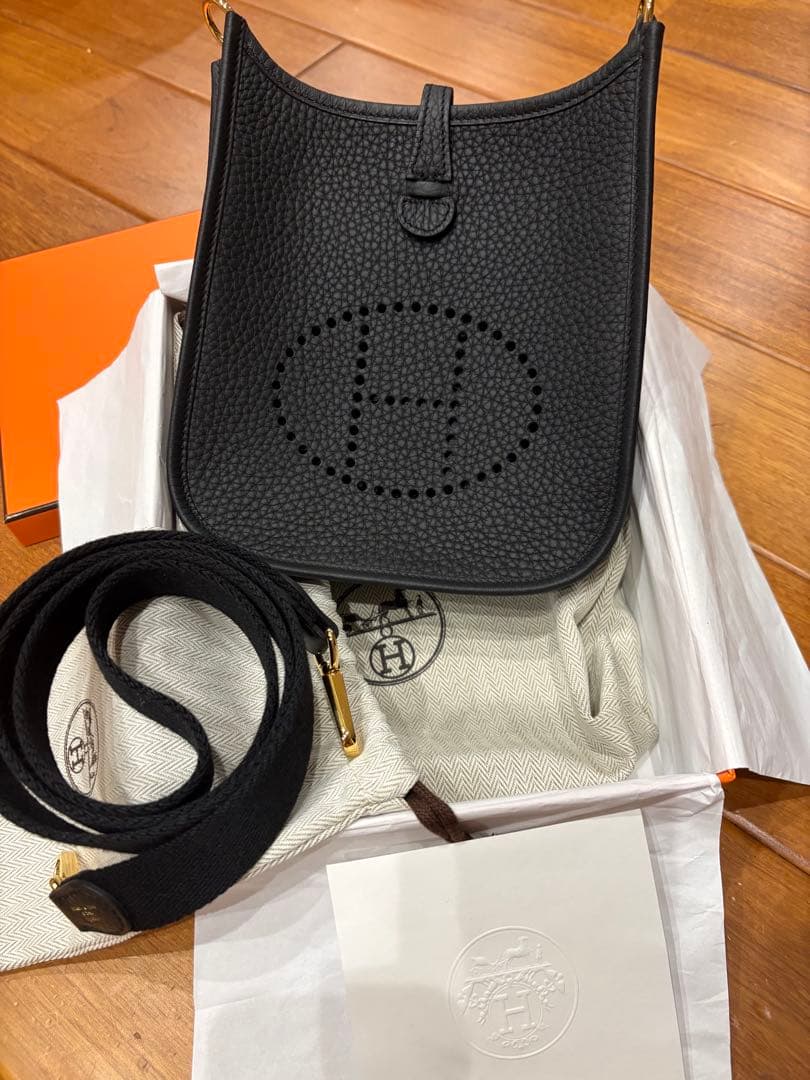 【新品未使用】ブラック　エルメス HERMES エブリンミニ アマゾーヌ TPM