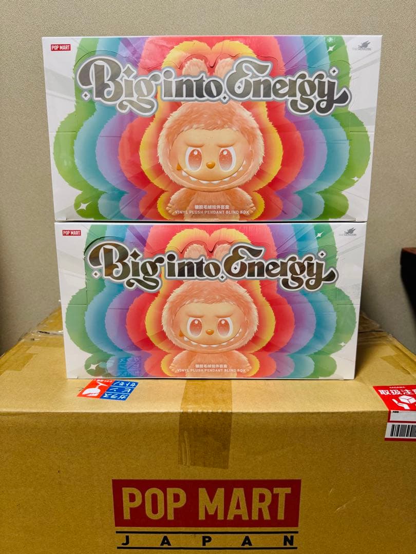 THE MONSTERS Big into Energy シリーズ ぬいぐるみ