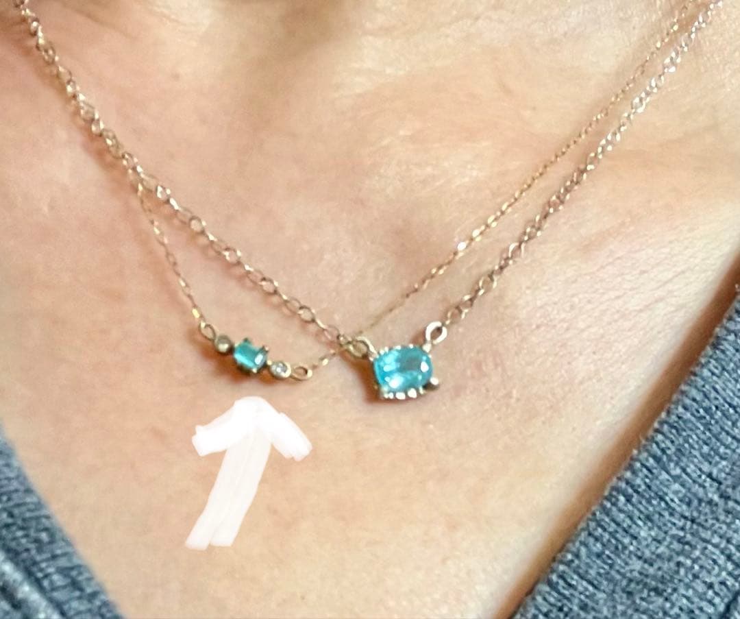 K10YG＊とてもかわいいパライバトルマリン＆ダイヤの両吊りネックレスです