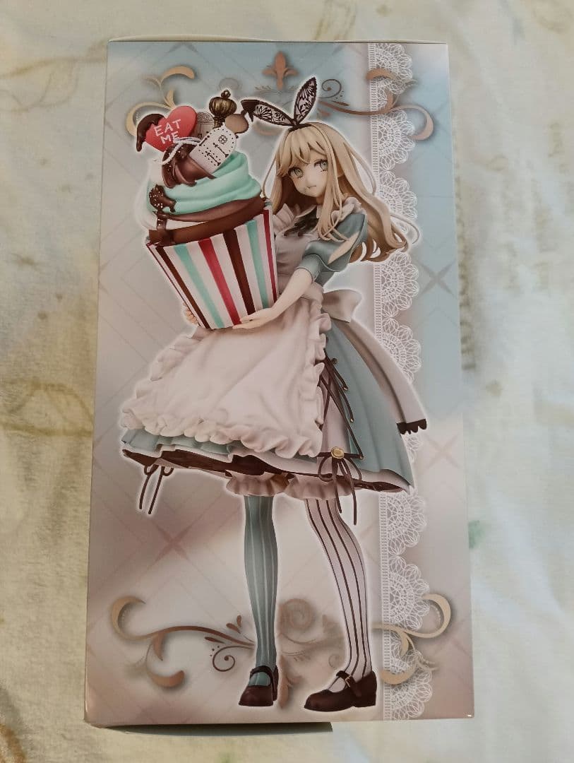 新品同様赤倉イラスト 不思議の国のアリスフィギュア初音ミク好きにロリィタメイド