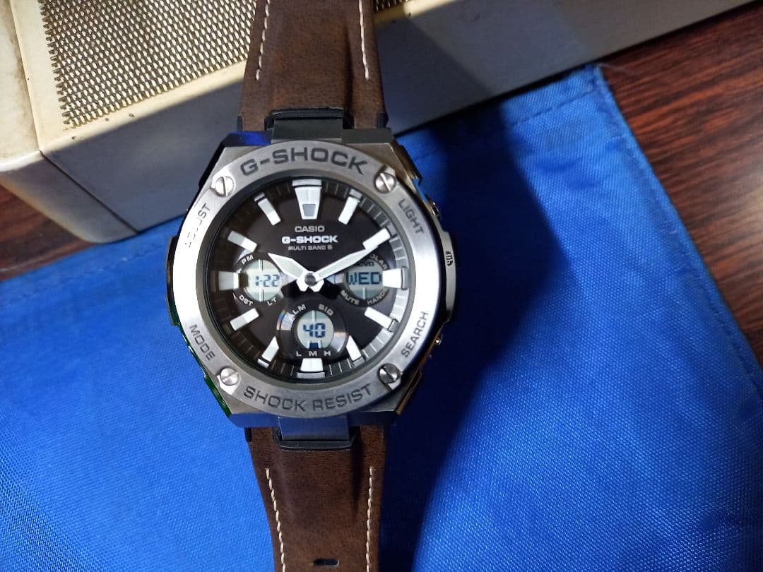 CASIO G-SHOCK 黒 レザーベルト Gstーw130L