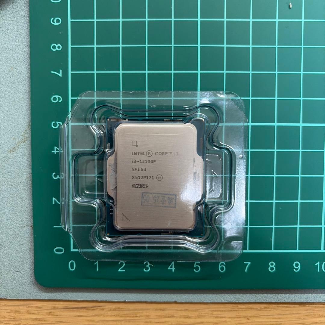 Intel Core i3-12100F CPU LGA 1700新品