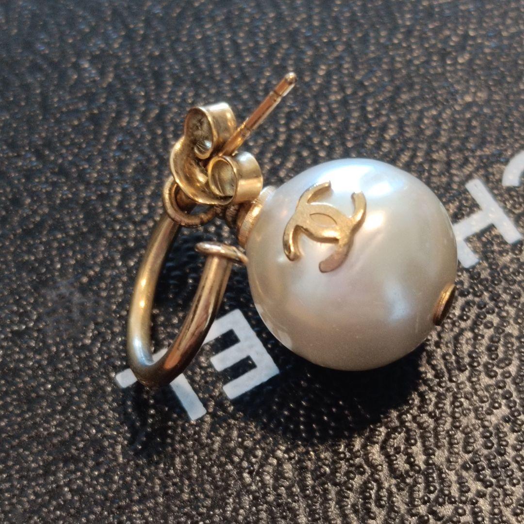 シャネル　ピアス　パール　フープ　片耳　付属品なし