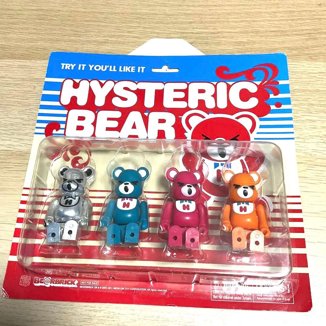 s ヒステリックグラマー　非売品　ベアブリック セット4体