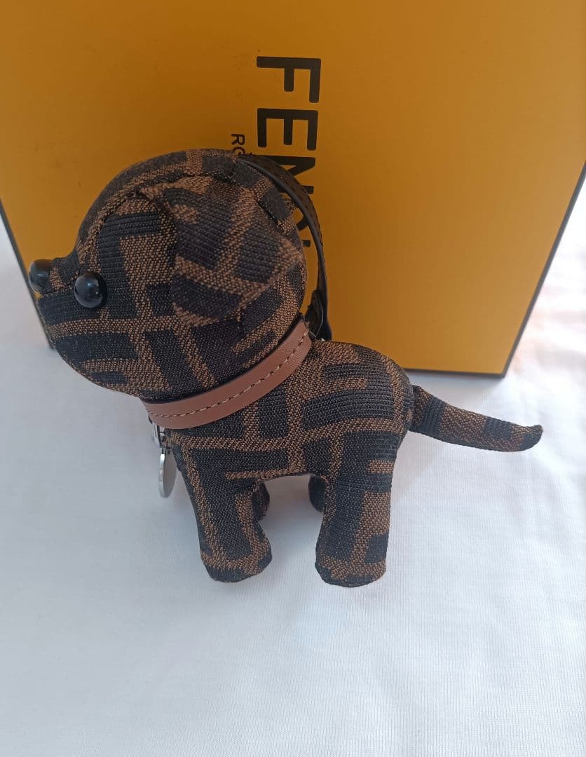 ぬいぐるみ本体 ピンクのリボン付き