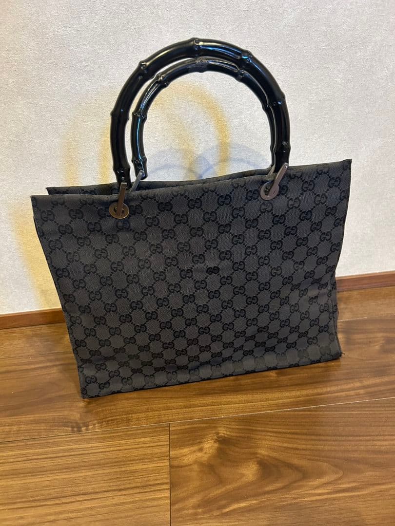 GUCCI バンブーハンドル ハンドバッグ ブラック
