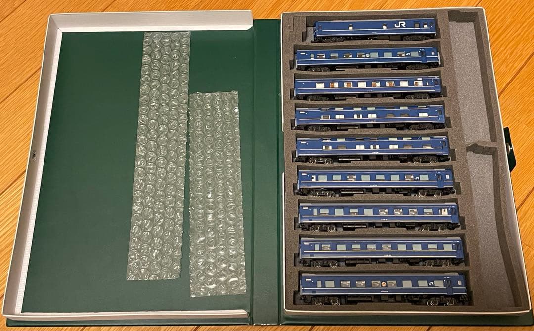 KATO 10-822/10-823 24系寝台特急「あけぼの」9両セット