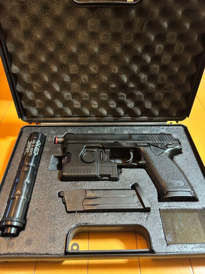 東京マルイ SOCOM MK23 ガスガン スペアマガジンおまけ付き