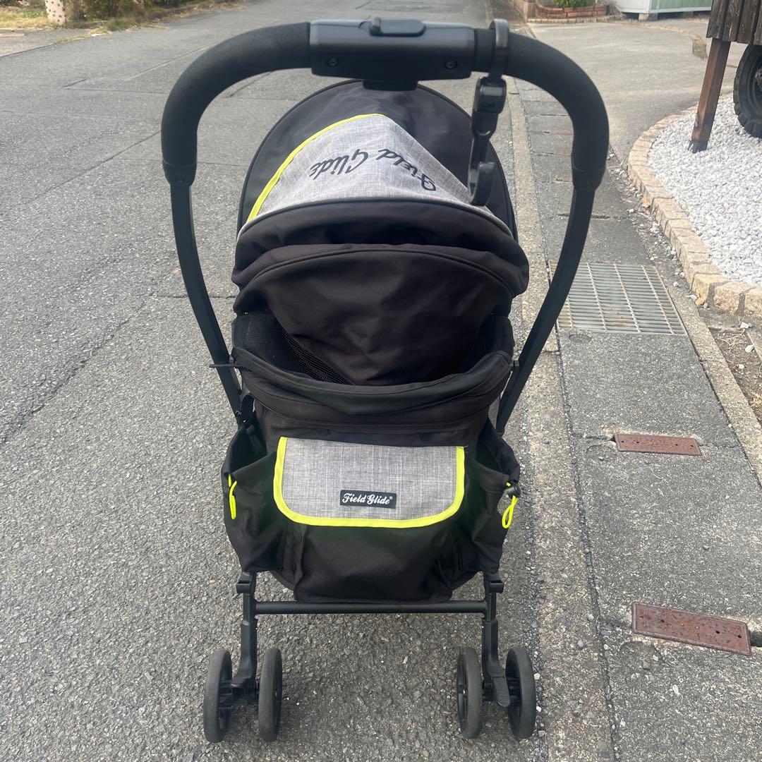 Field Slate ペットカート 黒/グレー/ネオンイエロー