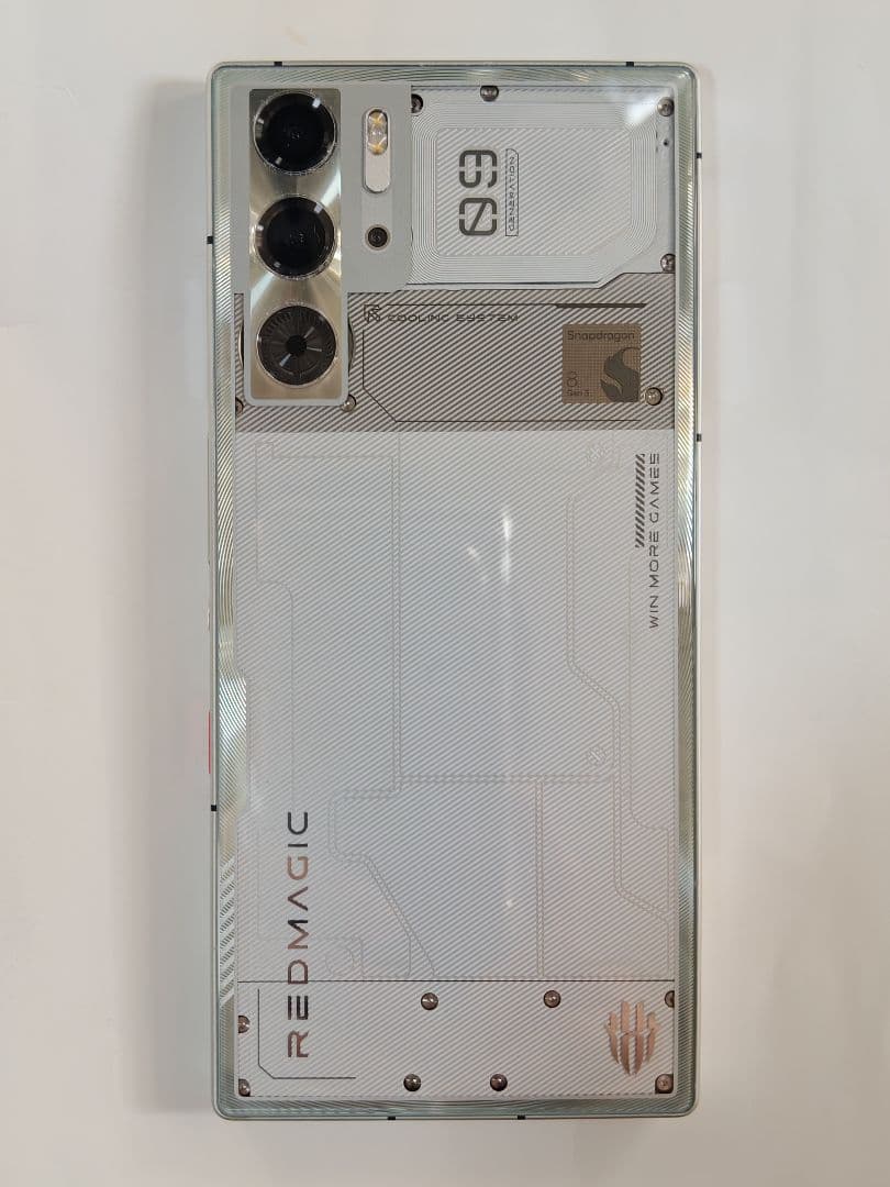 (中古美品)REDMAGIC9Pro日本版16GB/512GB fall