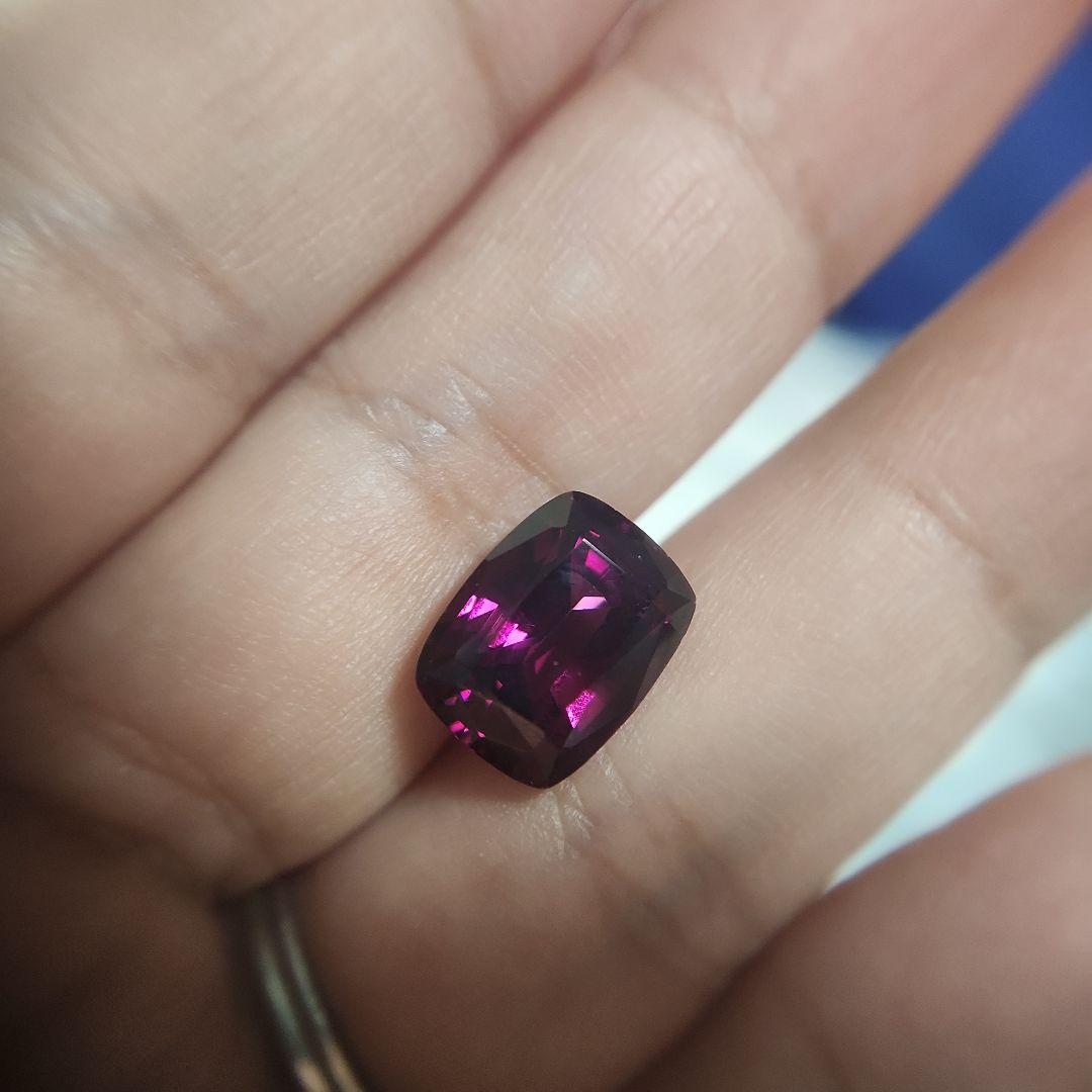 特大天然ロードライトガーネット 9.001ct