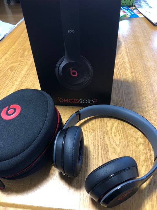 beats solo2 ヘッドホン