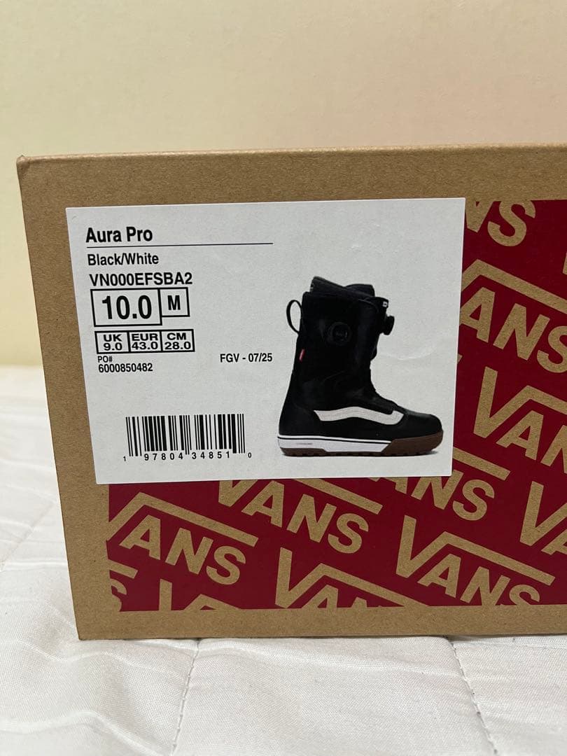 新品未使用今期モデルVANS Aura Pro スノーボードブーツ 28.0cm