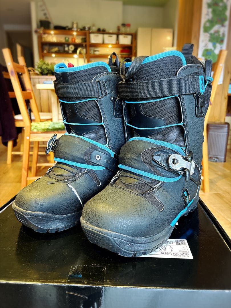 希少　美品　Yonexヨネックス FLINT AB 27cm 中古