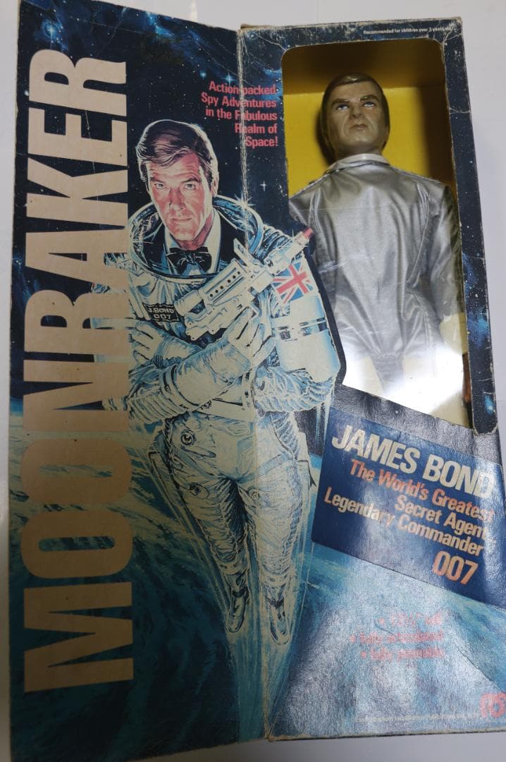 超貴重 メゴ製　007/ムーンレイカー　Ｒ・ムーア　フィギャー 　中古品