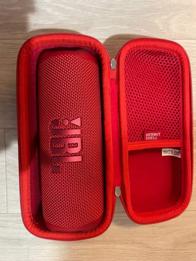JBL ワイヤレススピーカー レッド ケース付き　箱無し