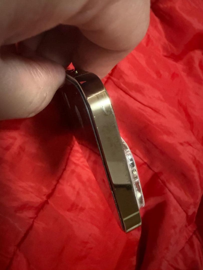 美品 iPhone14 pro ゴールド 256GB 77% SIMフリー